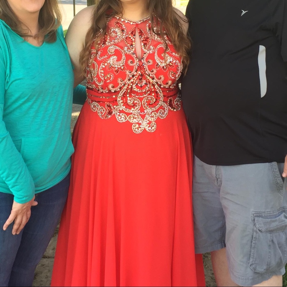 PROM/BALL DRESS